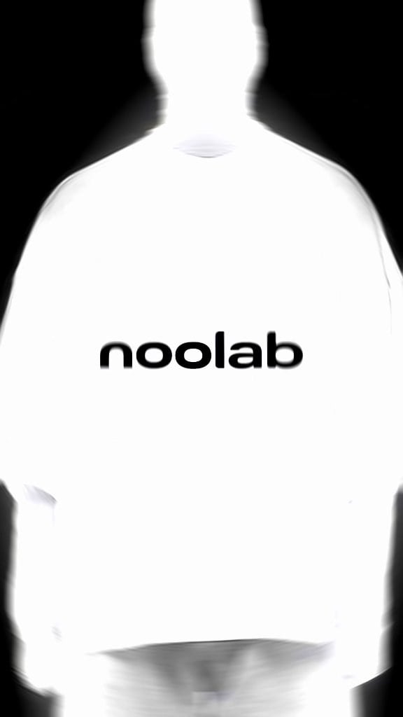 Noolab: Motion in Monochrome